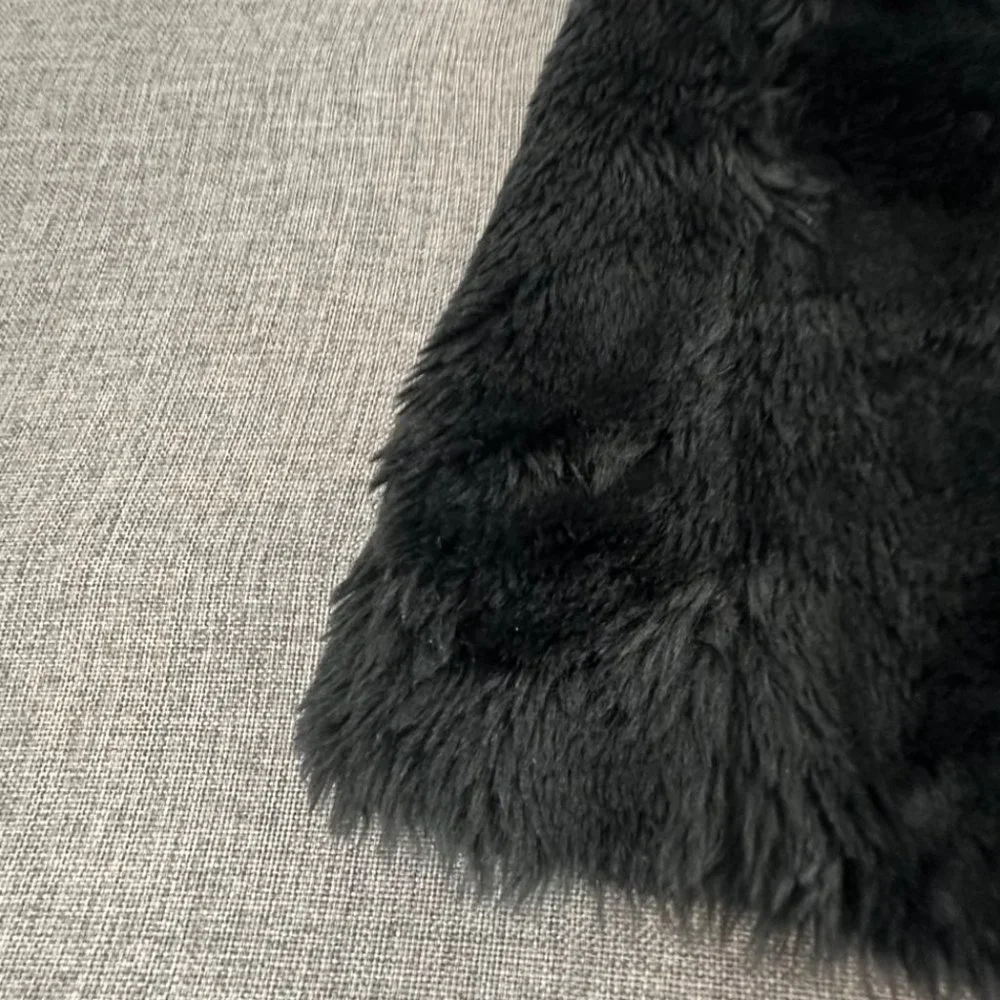 Jolt Faux Fur Vest Black‎ Small Polyester Open Vest Jacket Fuzzy Plush Top